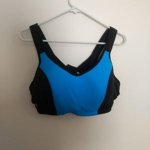 Cacique Sports Bra -42D - very good used condition
